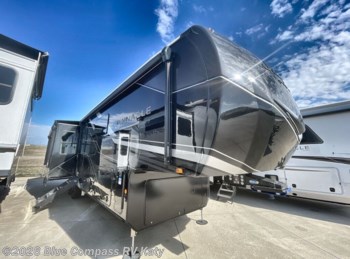 New 2026 Jayco Pinnacle 36FBTS available in Katy, Texas