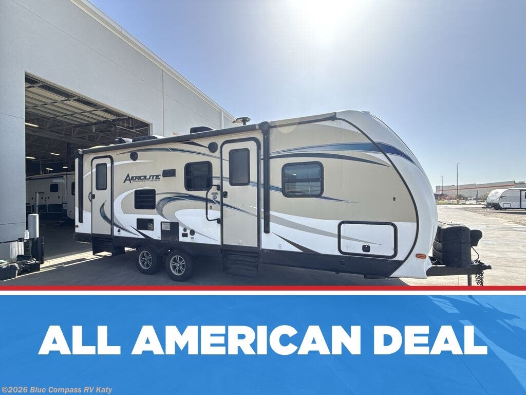 Used 2017 Dutchmen Aerolite Luxury Class 242BHSL available in Katy, Texas