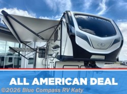 Used 2022 Keystone Montana 335BH available in Katy, Texas