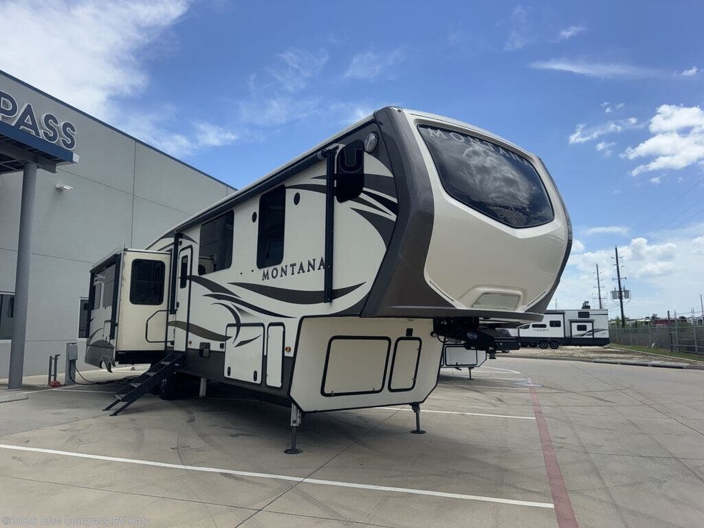 Used 2018 Keystone Montana 3810MS available in Katy, Texas