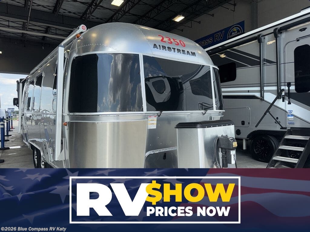 Used 2021 Airstream Globetrotter 23FB Twin available in Katy, Texas