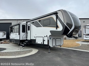 New 2024 Keystone Avalanche 390DS available in Billings, Montana