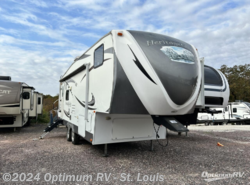 Used 2013 Forest River Wildwood Heritage Glen 246RLBS available in Festus, Missouri