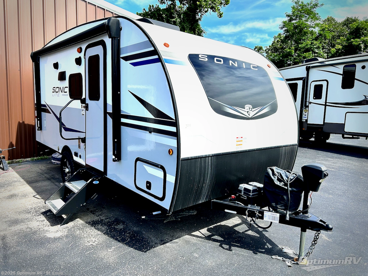 Used 2022 Venture RV Sonic Lite SL169VMK available in Festus, Missouri
