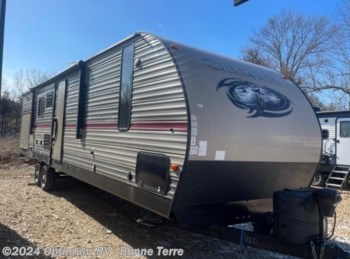 Used 2019 Forest River Cherokee 304BH available in Bonne Terre, Missouri