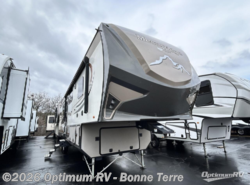 Used 2017 Highland Ridge Mesa Ridge MF347RES available in Bonne Terre, Missouri