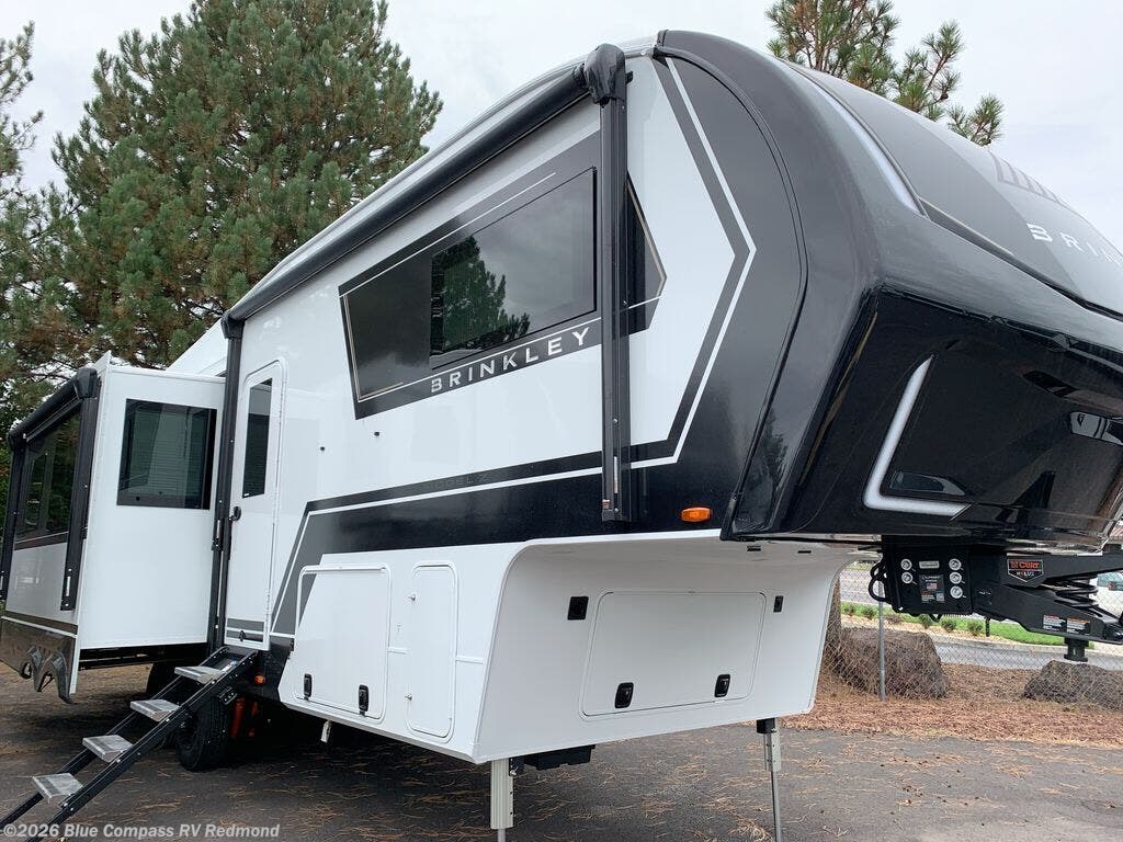 New 2026 Brinkley RV Model Z 2900 available in Redmond, Oregon