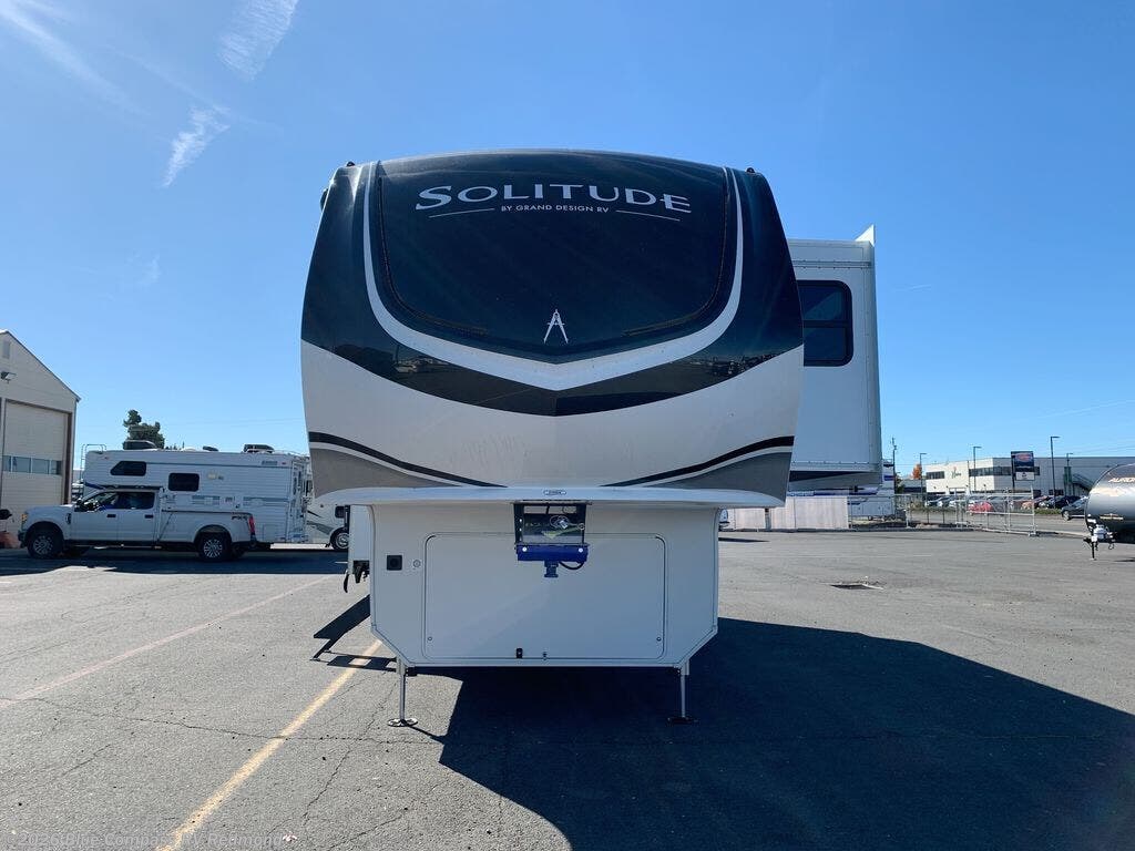 New 2026 Grand Design Solitude 310GK available in Redmond, Oregon