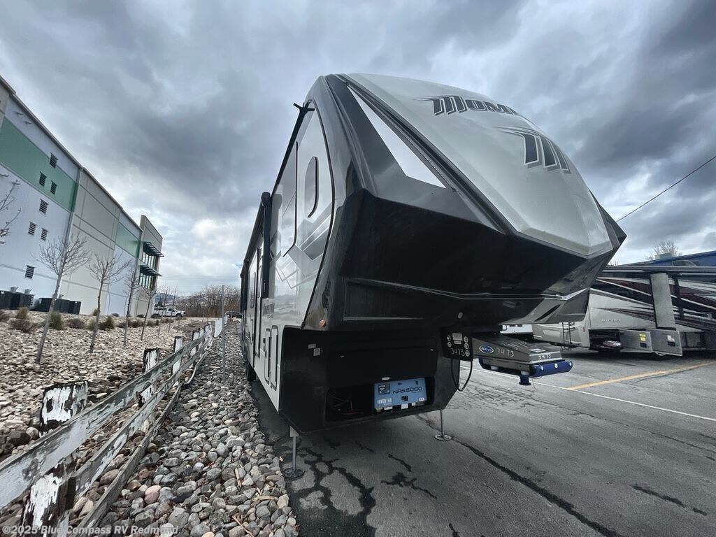 New 2025 Grand Design Momentum M-Class 344M available in Redmond, Oregon