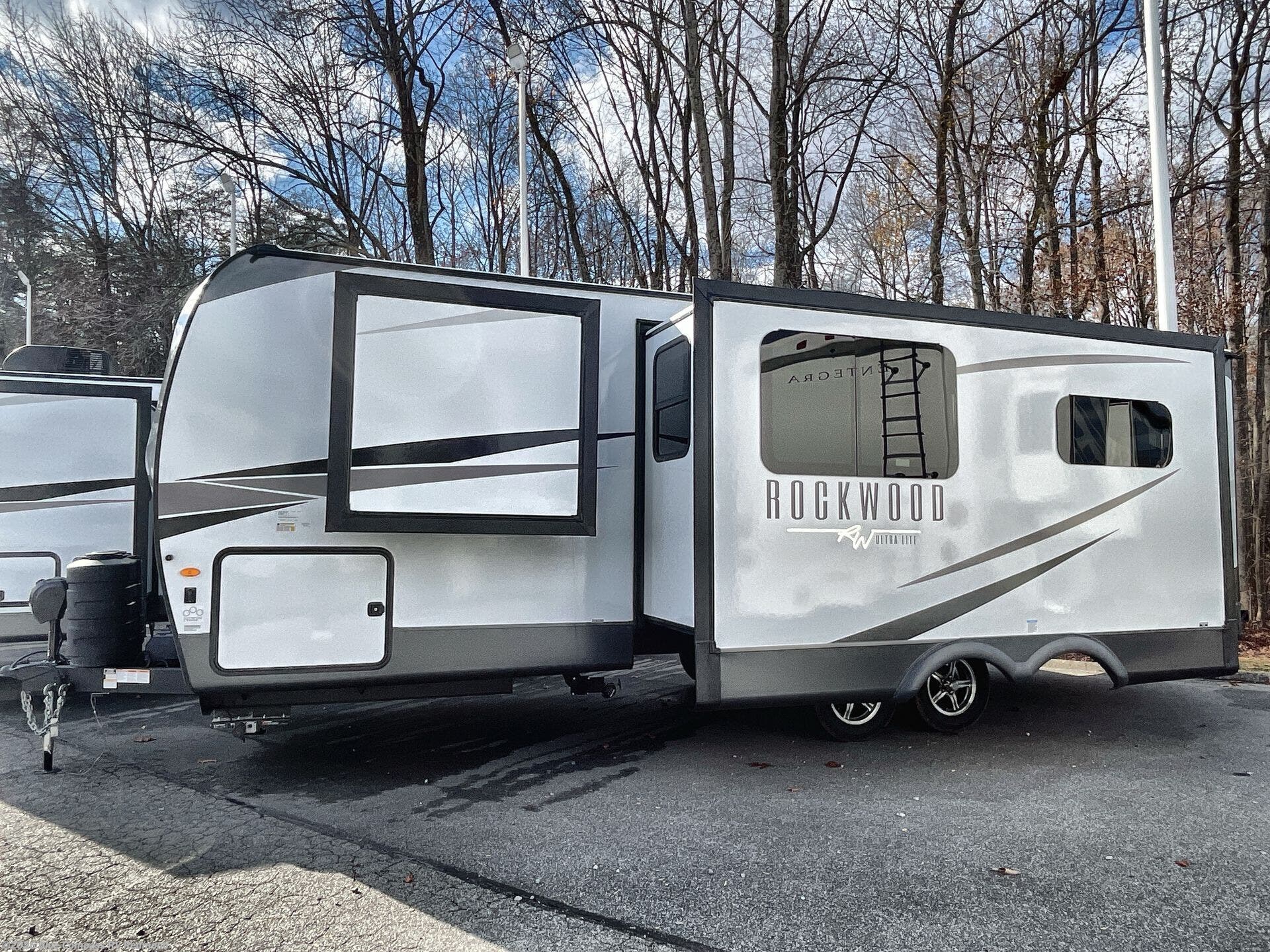 New 2026 Forest River Rockwood Ultra Lite 2606WS available in Redmond, Oregon