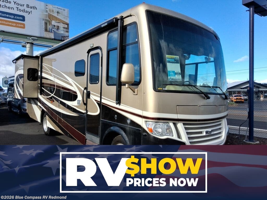 Used 2017 Newmar Bay Star 3124 available in Redmond, Oregon