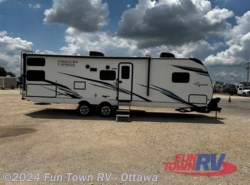 Used 2023 Coachmen Freedom Express Ultra Lite 294BHDS available in Ottawa, Kansas