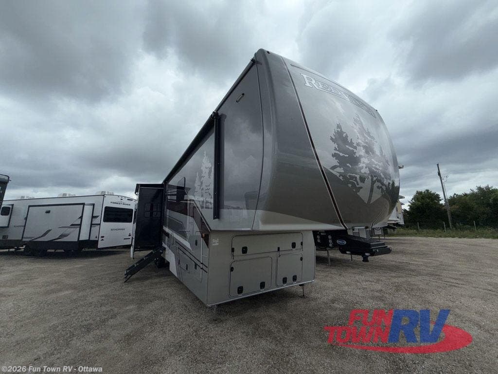 New 2025 Redwood RV Redwood 401LK available in Ottawa, Kansas