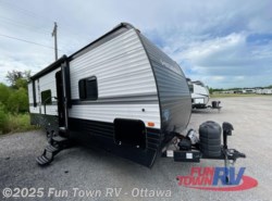 Used 2024 Keystone Hideout Sport 240BH available in Ottawa, Kansas