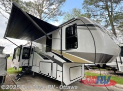 Used 2021 Alliance RV Paradigm 372RK available in Ottawa, Kansas