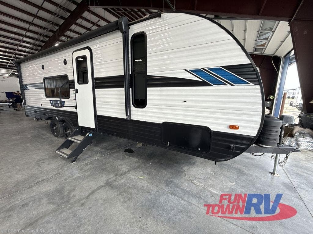 Used 2023 Forest River Salem Cruise Lite 261BHXL available in Ottawa, Kansas