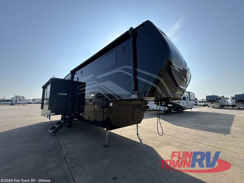 New 2026 Keystone Montana High Country 295RL available in Ottawa, Kansas