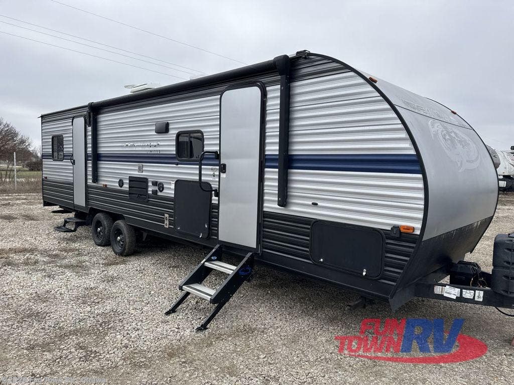 Used 2019 Forest River Cherokee Grey Wolf 27RR available in Ottawa, Kansas