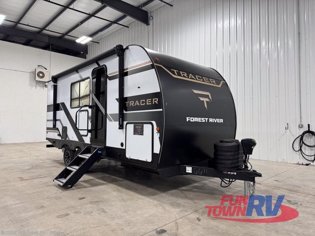 New 2026 Prime Time Tracer 195RB available in Ottawa, Kansas