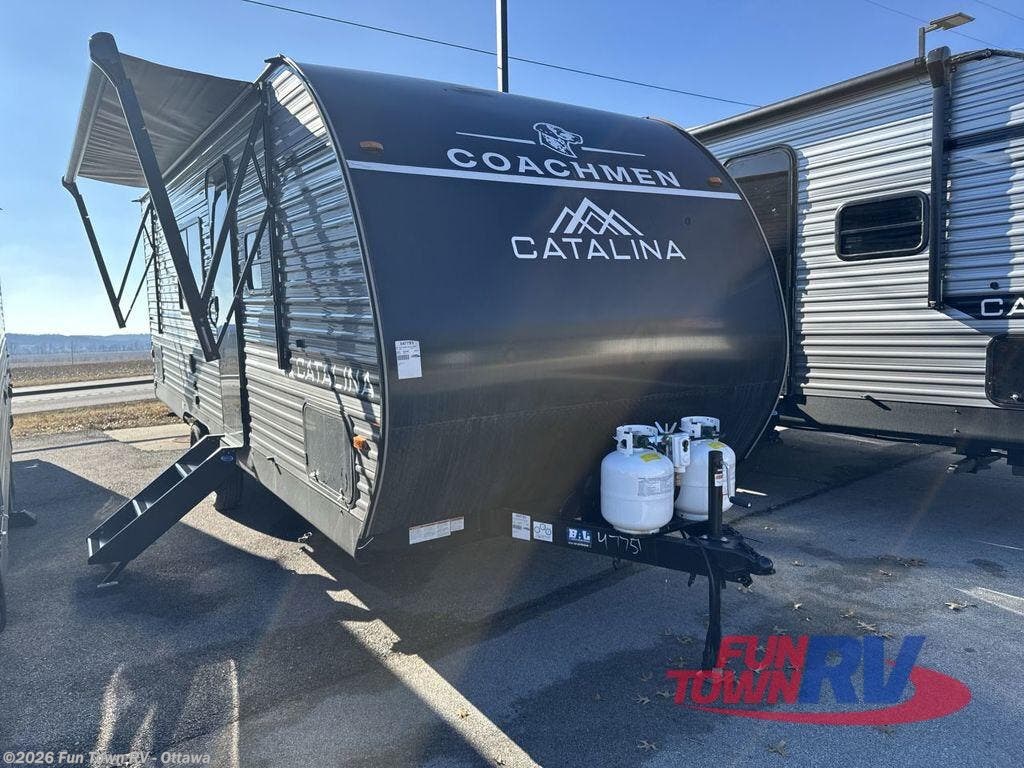 New 2026 Coachmen Catalina Summit Series 8 211BH available in Ottawa, Kansas