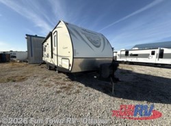 Used 2018 Coachmen Freedom Express Select 28.1SE available in Ottawa, Kansas