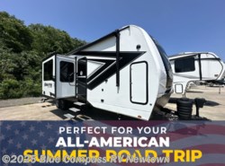 New 2025 Grand Design Momentum G-Class 31G available in Newtown, Connecticut