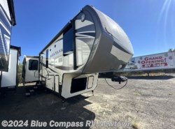 Used 2016 Keystone Montana 3610 RL available in Newtown, Connecticut