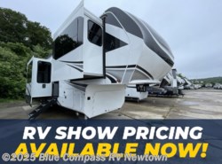 New 2025 Grand Design Solitude 380FL available in Newtown, Connecticut