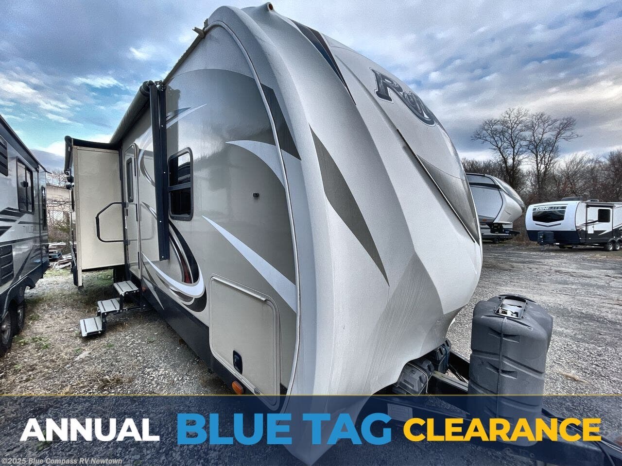 Used 2017 Grand Design Reflection 297RSTS available in Newtown, Connecticut