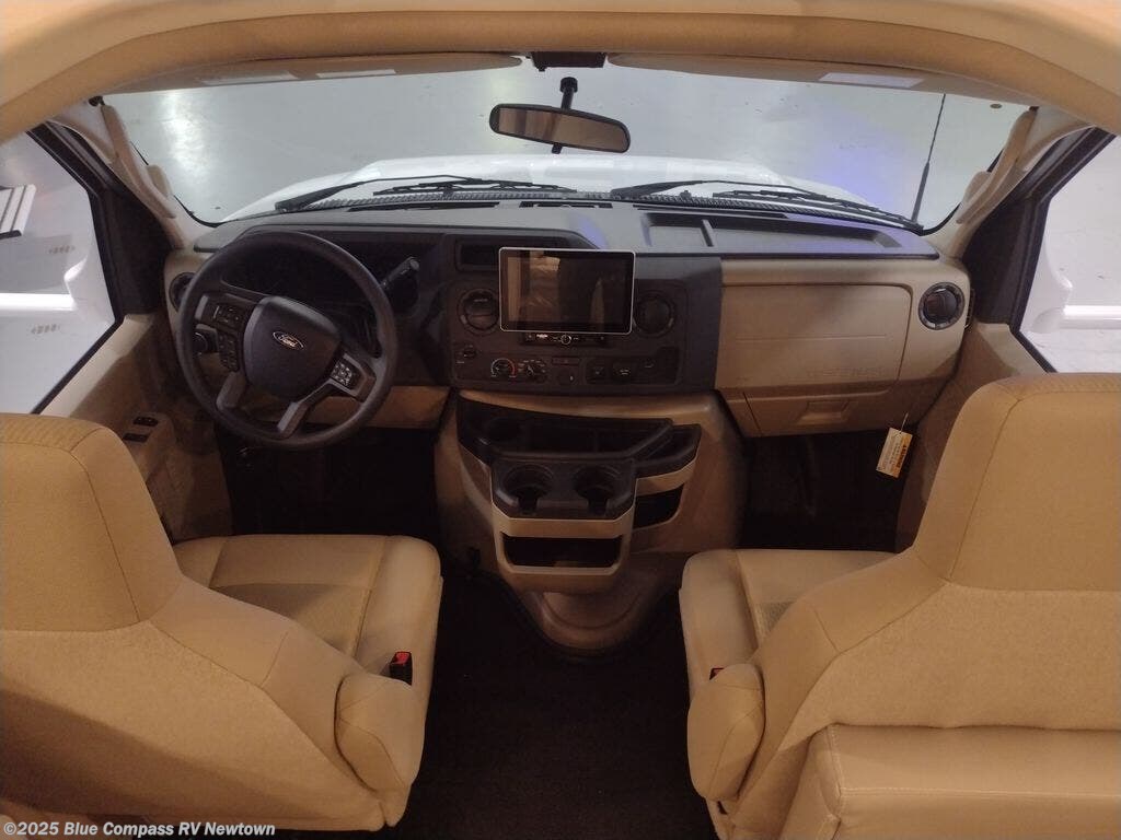 New 2026 Thor Motor Coach Geneva 28VT available in Newtown, Connecticut