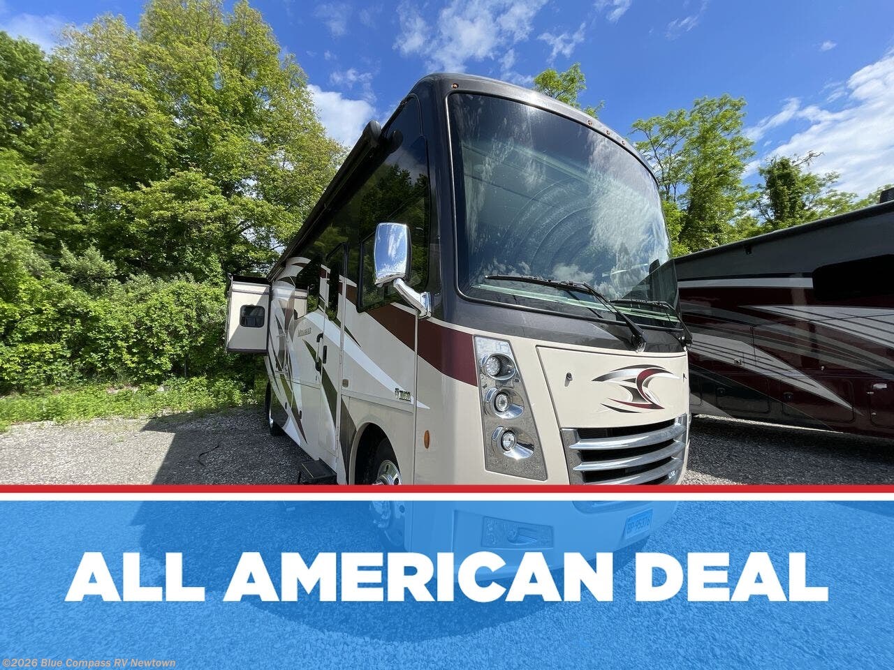 Used 2020 Thor Motor Coach Miramar 32.2 available in Newtown, Connecticut