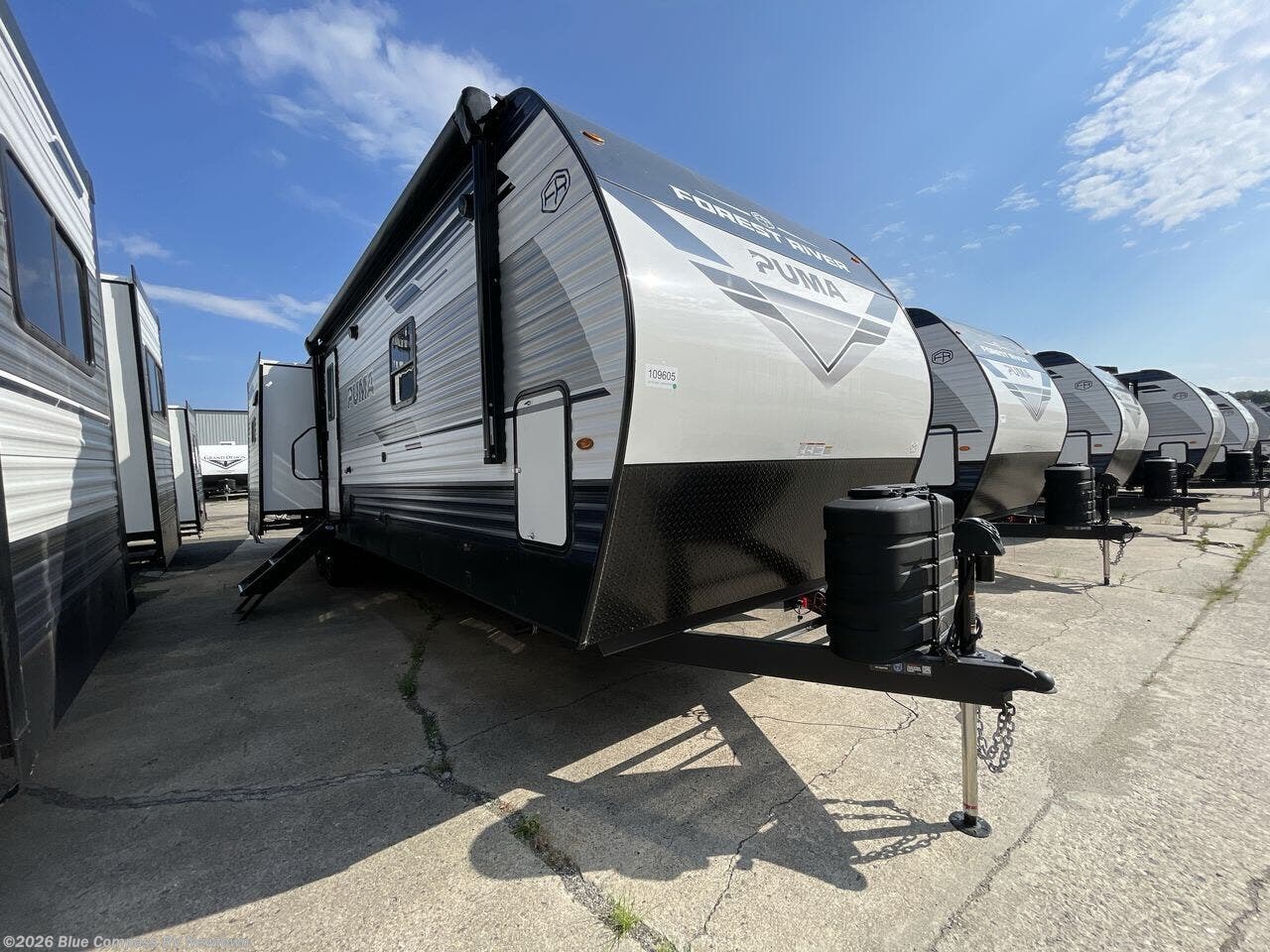 New 2027 Forest River Puma 32BHFS available in Newtown, Connecticut