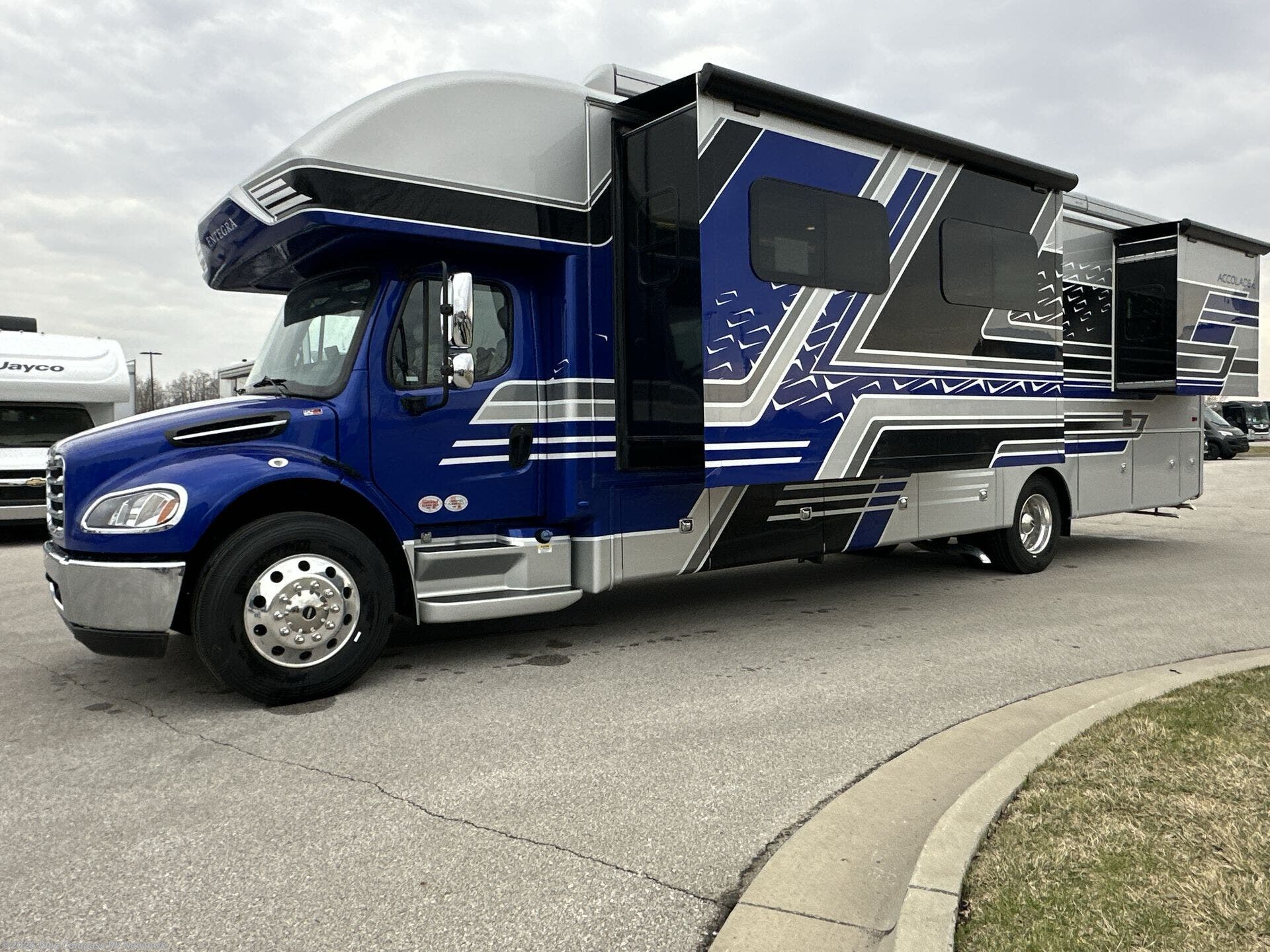 New 2026 Entegra Coach Accolade XL 37L available in Newtown, Connecticut