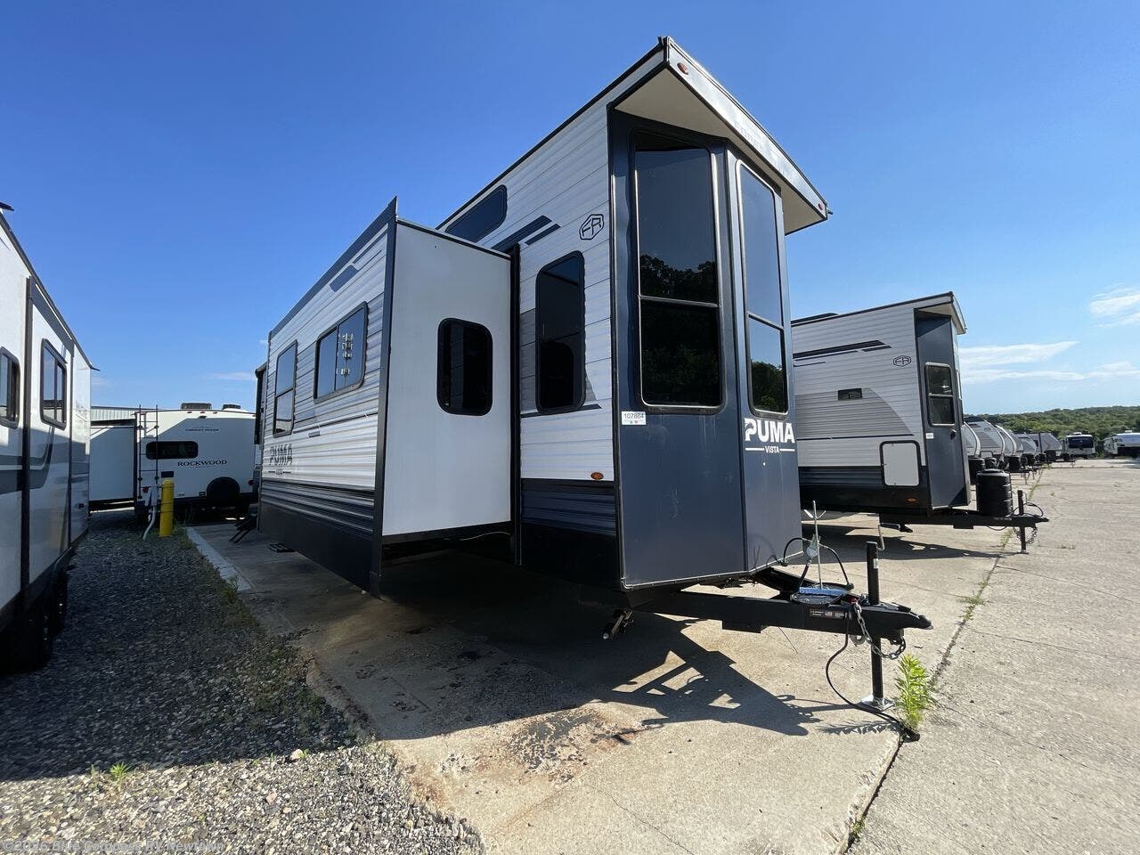 New 2026 Forest River Puma Vista 402LFT available in Newtown, Connecticut