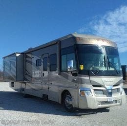 Used 2007 Itasca Suncruiser  available in Lake Mills, Wisconsin