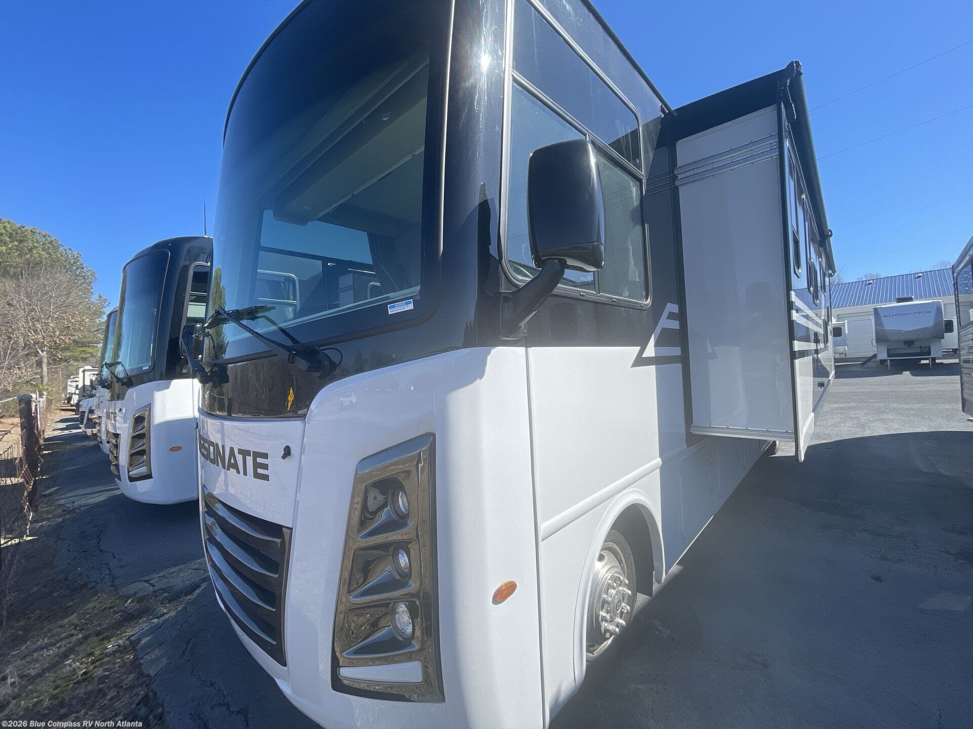 New 2026 Thor Motor Coach Resonate 32B available in Buford, Georgia
