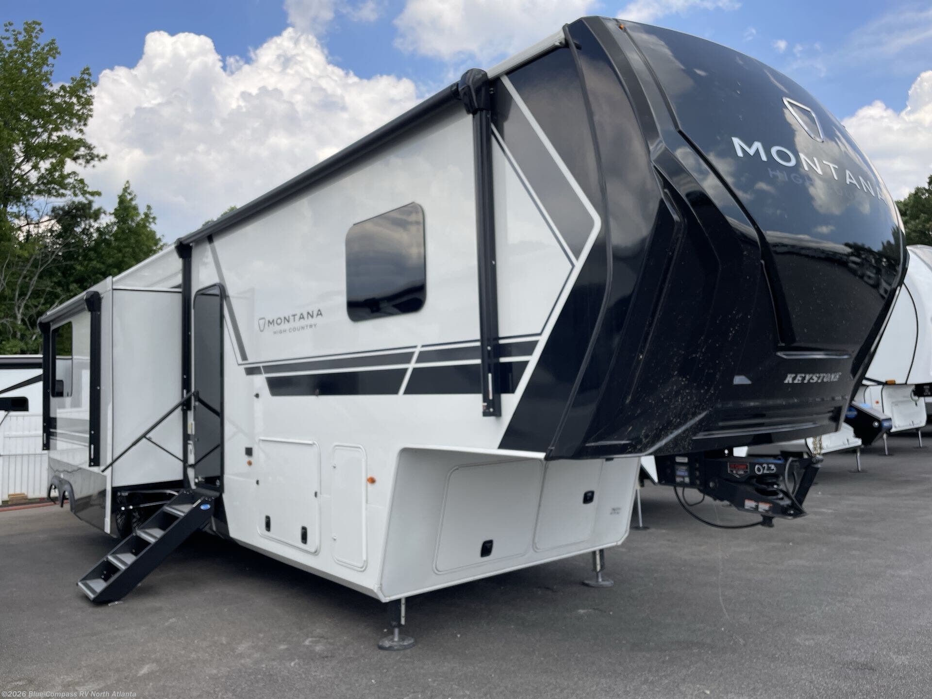New 2027 Keystone Montana High Country 391TB available in Buford, Georgia