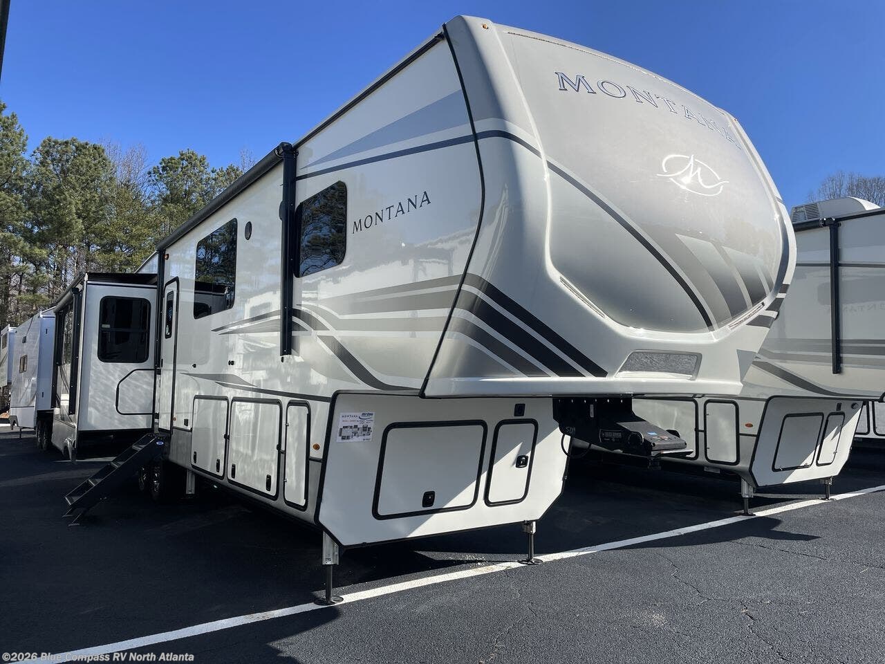 Used 2022 Keystone Montana 3855BR available in Buford, Georgia