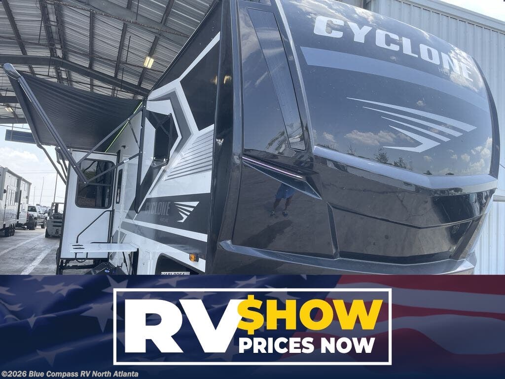 New 2027 Heartland Cyclone 3914 available in Buford, Georgia