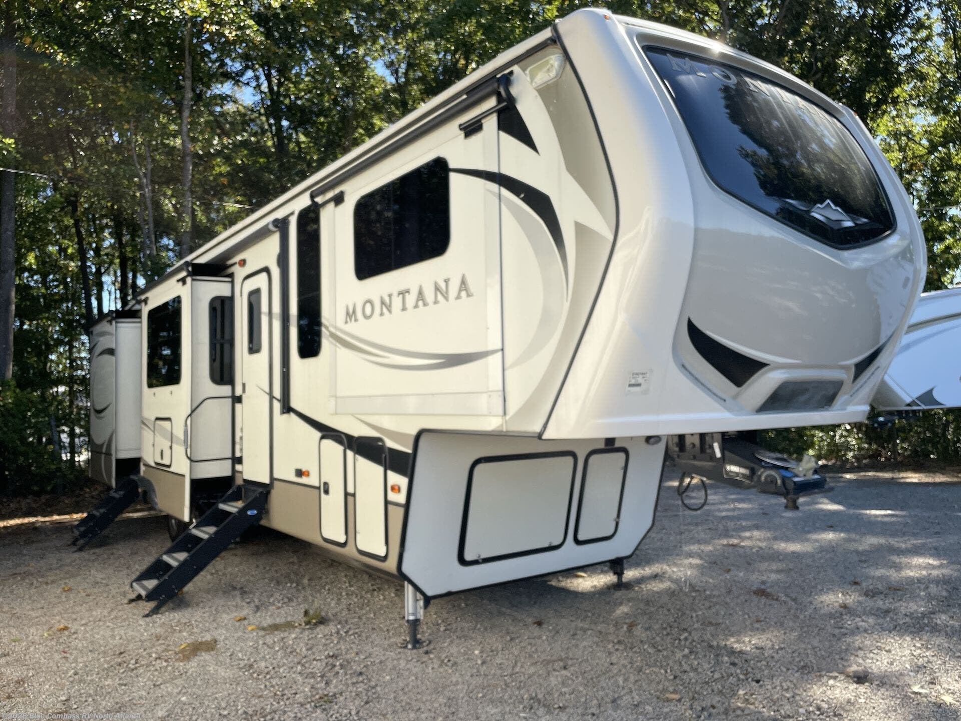 Used 2018 Keystone Montana 3731FL available in Buford, Georgia