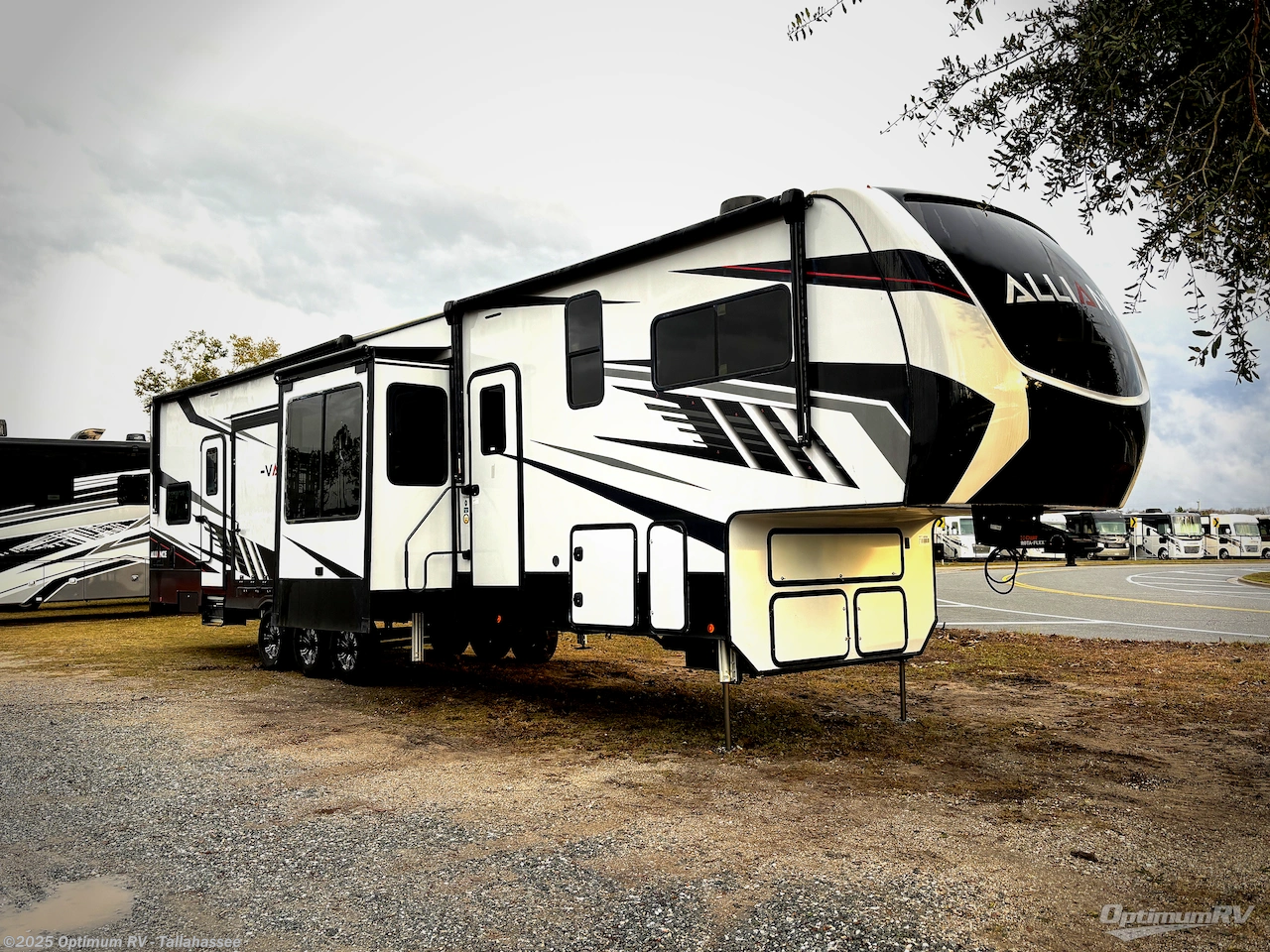 Used 2022 Skyline Alliance Valor 42V13 available in Tallahassee, Florida