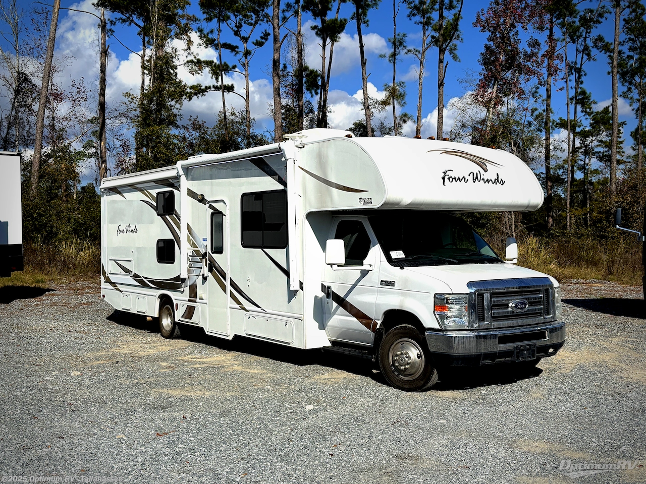 Used 2016 Thor  Four Winds 30C available in Tallahassee, Florida