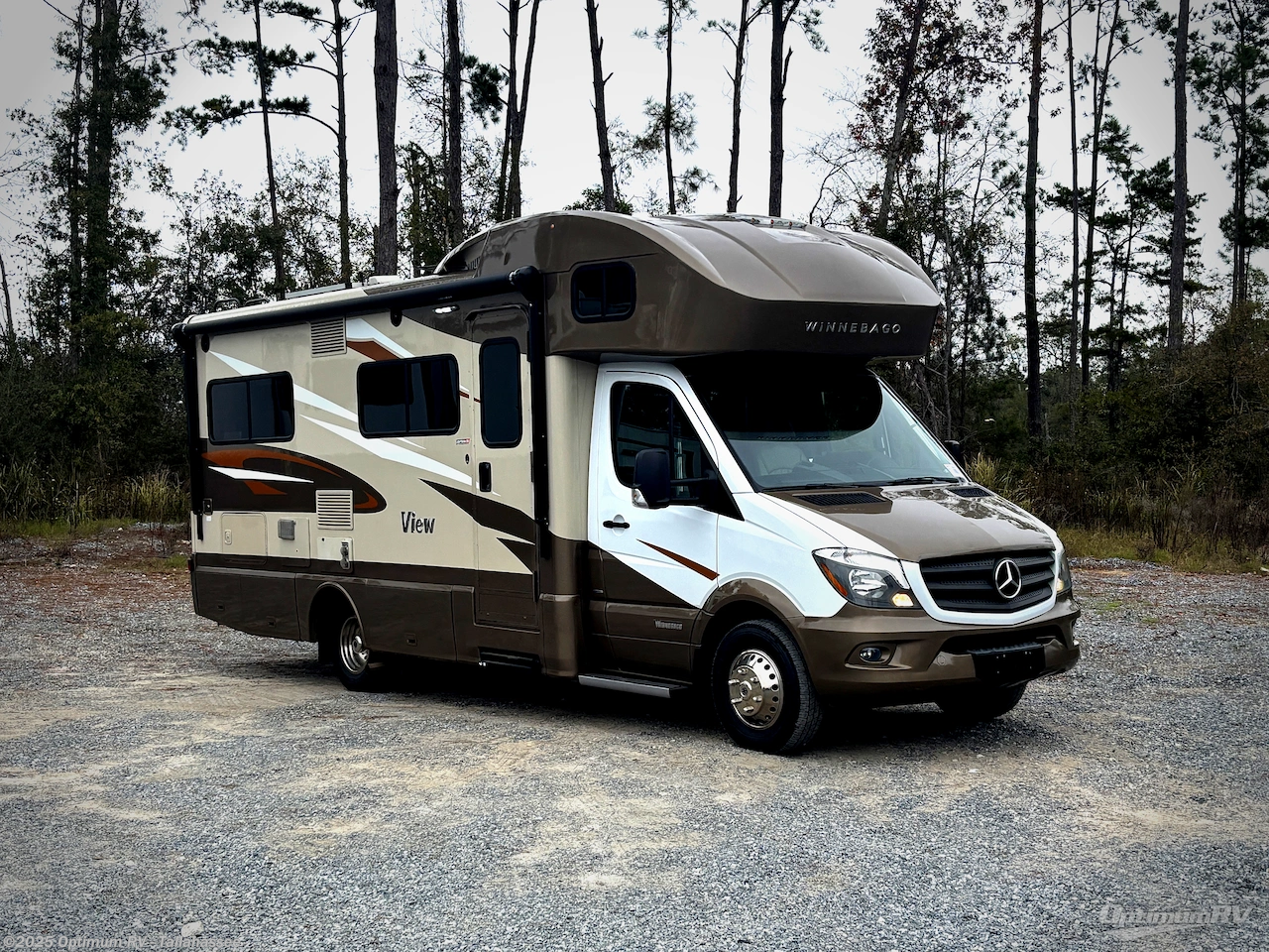 Used 2017 Winnebago View 24J available in Tallahassee, Florida