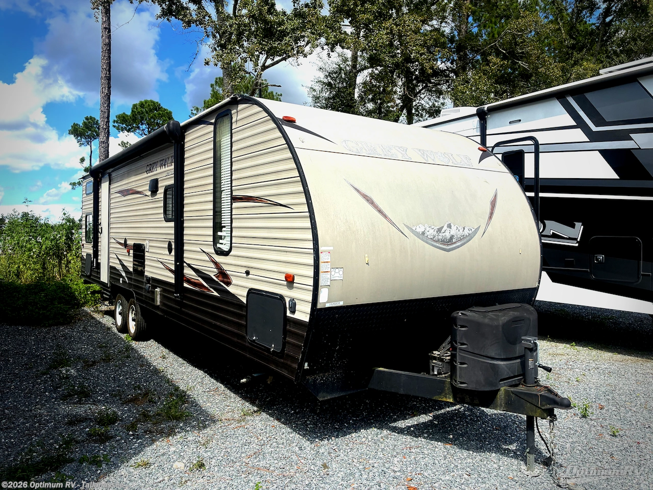 Used 2017 Forest River Cherokee Grey Wolf 26CKSE available in Tallahassee, Florida