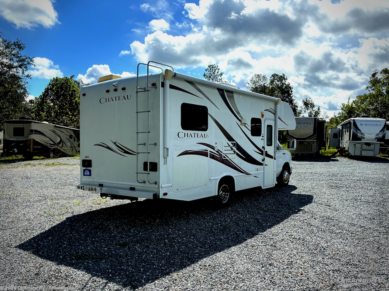 Used 2013 Thor  Chateau 24C available in Tallahassee, Florida
