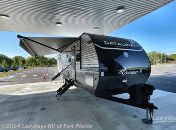 New 24 Coachmen Catalina Legacy Edition 323BHDSCK available in Fort Pierce, Florida