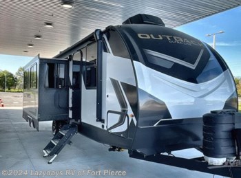 New 2024 Keystone Outback Ultra Lite 260UML available in Fort Pierce, Florida