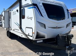 New 23 Coachmen Freedom Express Maple Leaf Edition 320BHDSLE available in Saint George, Utah