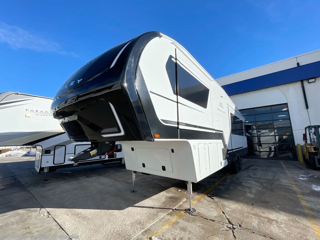 New 2026 Brinkley RV Model Z 3100 available in Anderson, California