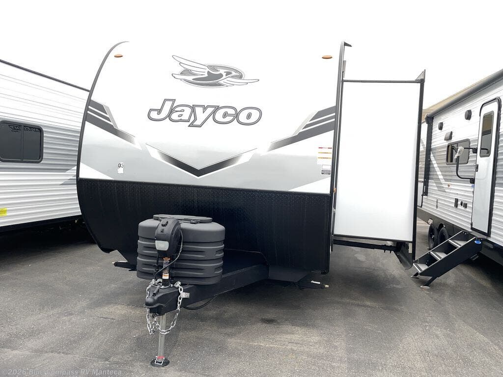 New 2025 Jayco Jay Flight SLX 334RTS available in Manteca, California